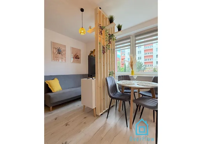 Honey Apartment- Cozy Retreat, 10 Minutes To Old Town Apartamento *