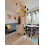 Honey Apartment- Cozy Retreat, 10 Minutes To Old Town Apartamento *