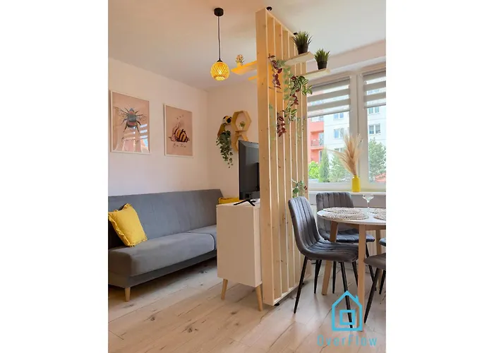 アパート Honey Apartment- Cozy Retreat, 10 Minutes To Old Town グダニスク